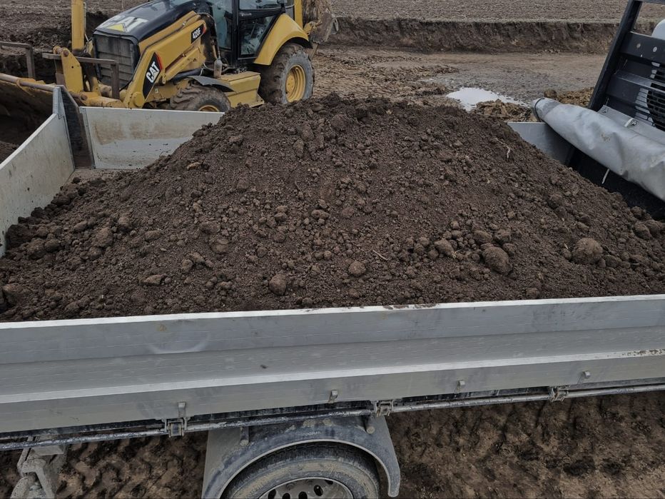 Pământ negru  (vegetal)