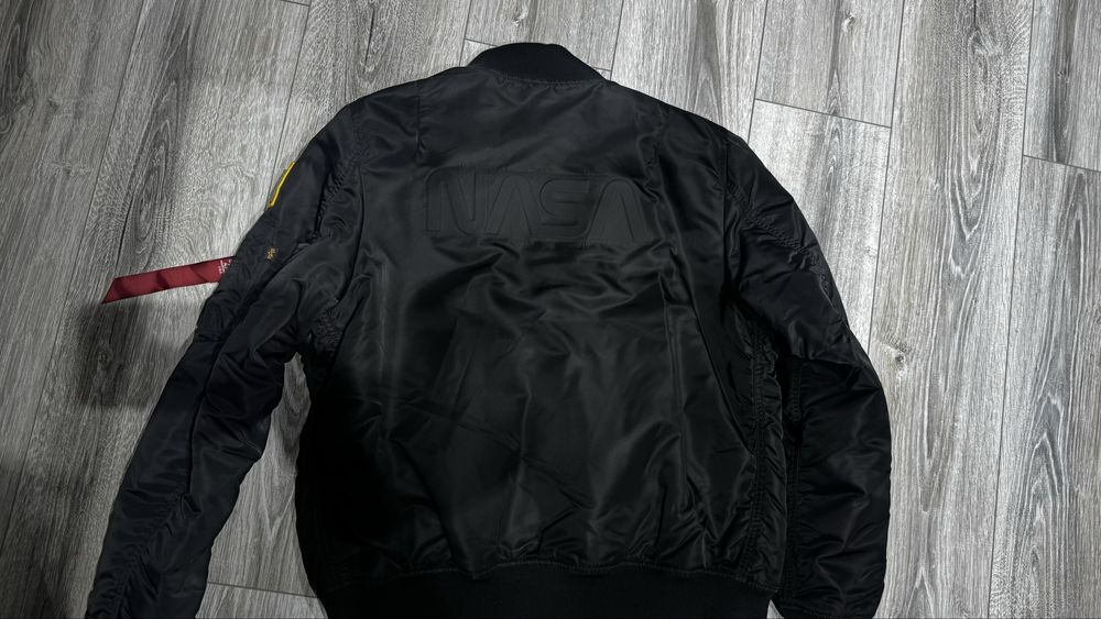 Alpha Industries куртка MA-1 с нашивкой, колаба с nasa