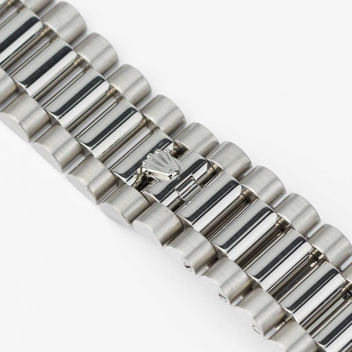 Rolex Day-date “President” Olive Green dial 228239 White gold