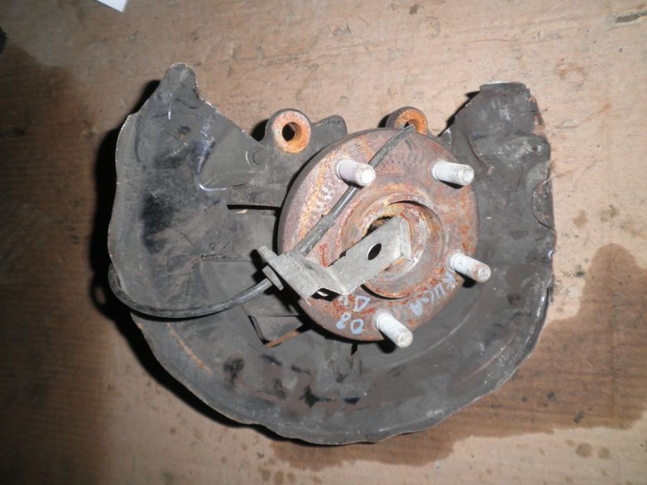 fuzeta dreapta fata ford kuga 2008