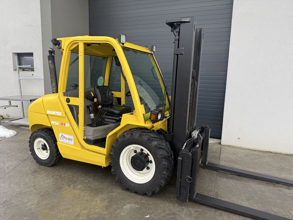 Stivuitor pentru teren accidentat, 3T Diesel Manitou