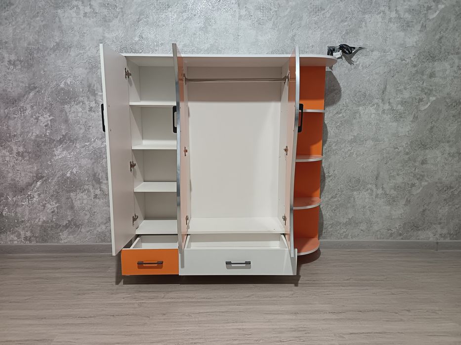 Детский шкаф, енги.