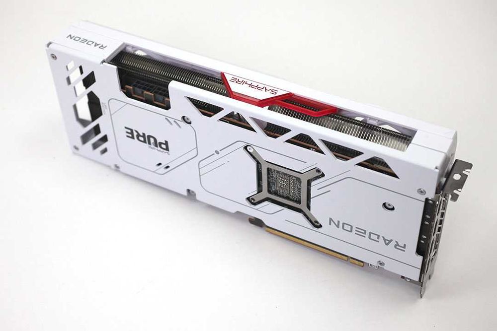 Sapphire rx 7800 xt pure ideal