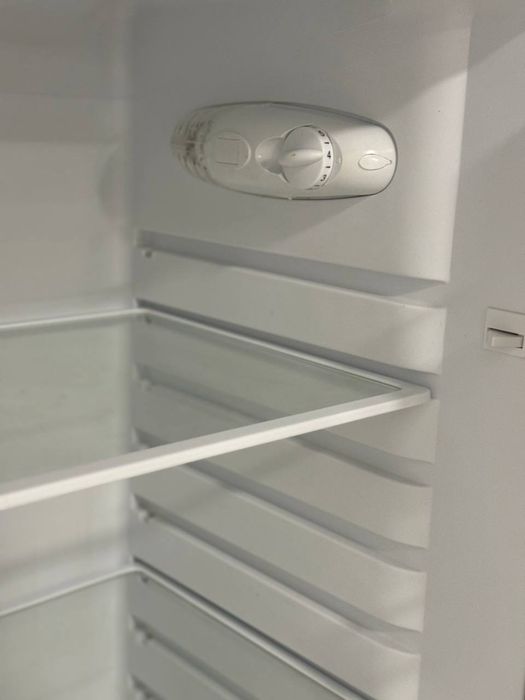 Черен Хладилник Нео във варна