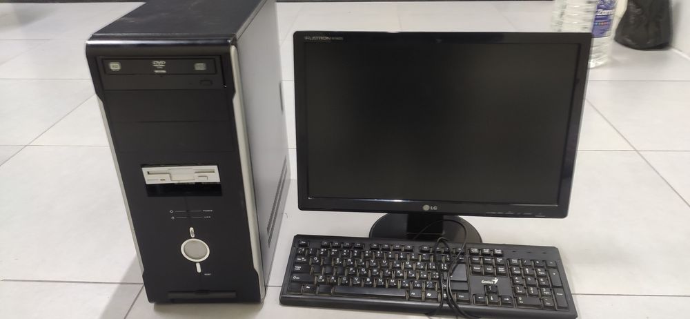 Kompyuter DDR3 500gb hard xolati yaxshi bonus DDR 2