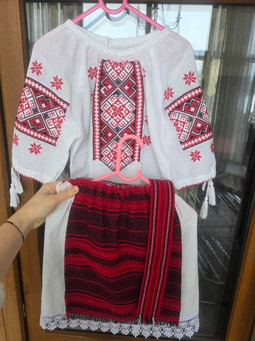 Costum Popular fetite 6 ani