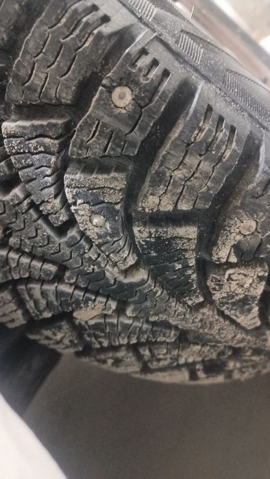 Продам зимнюю резину