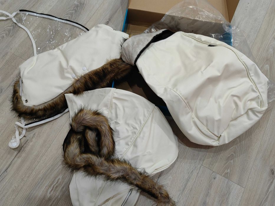 Бебешка количка mima xari