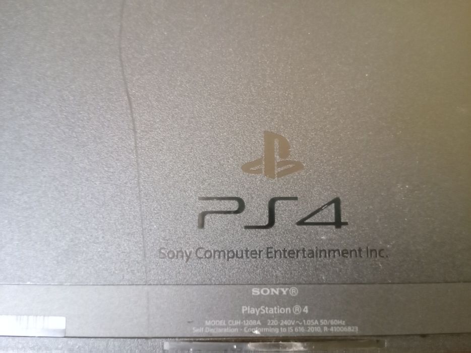 PlayStation 4 Fat ps4 fat