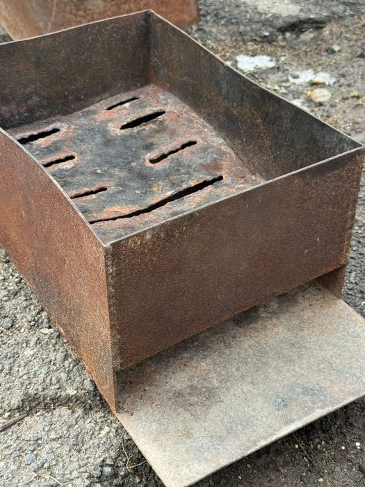 Продам мангал маленький