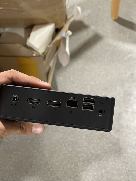 Мини-ПК Shuttle XPC NC10U