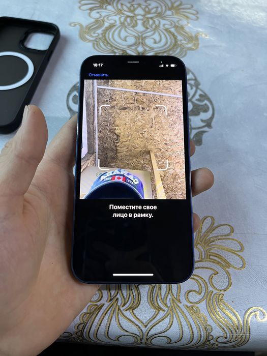iPhone 12 хорошем состоянии