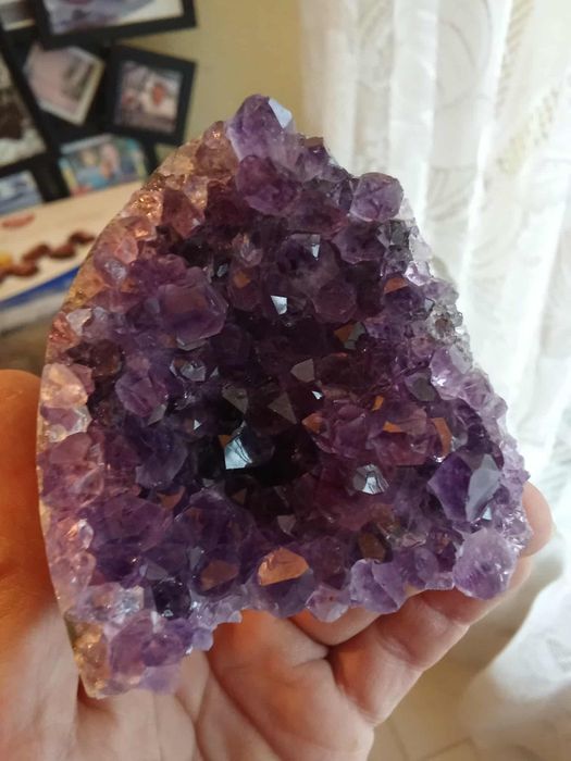 Български кристали, минерали и полу скъпоценни камъни