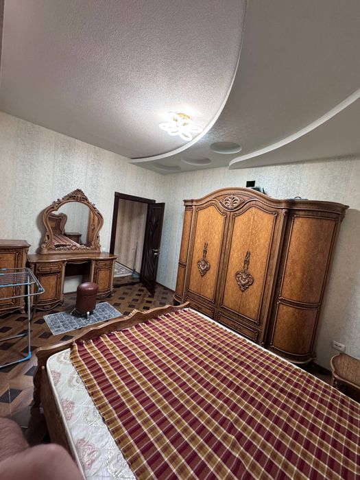 Сдаётся в аренду, мебелерованная 3-х комнатная квартира 120м²