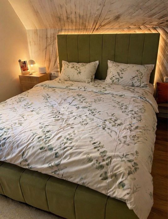 De vanzare apartament 3 camere - 90 mp