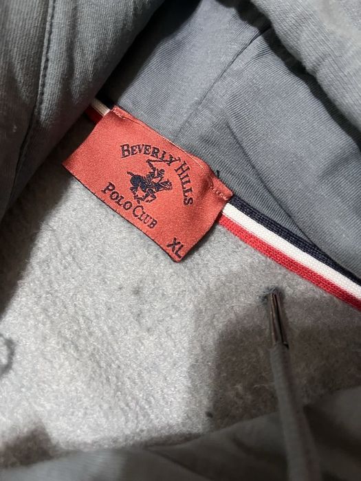 Продаётся новый  тёплый спортивный костюм ХL