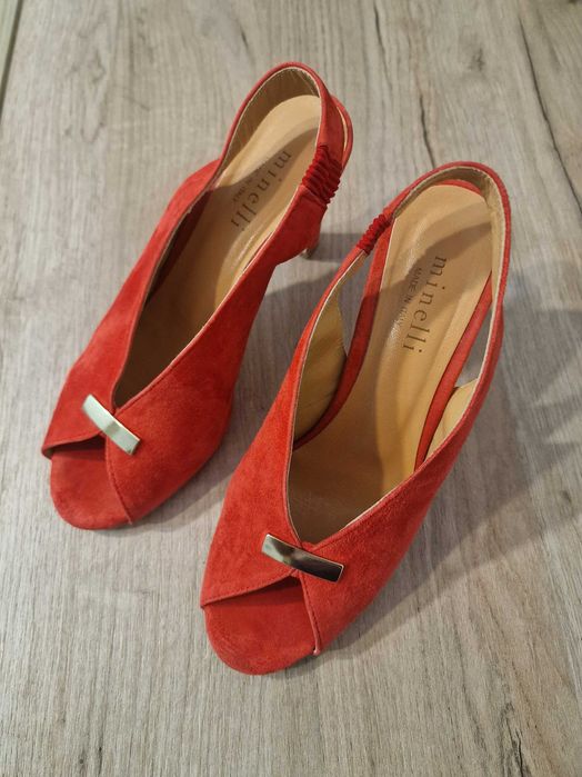 Pantofi piele intoarsa
