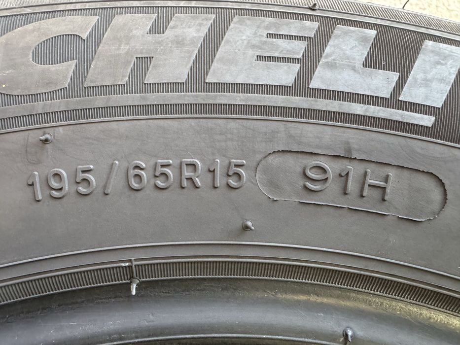 Автомобилни гуми 195 65 15 Mishelin