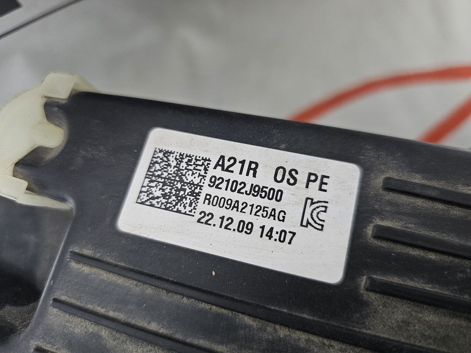 Far dreapta Hyundai Kona Facelift dupa 2020 cod 92102J9500