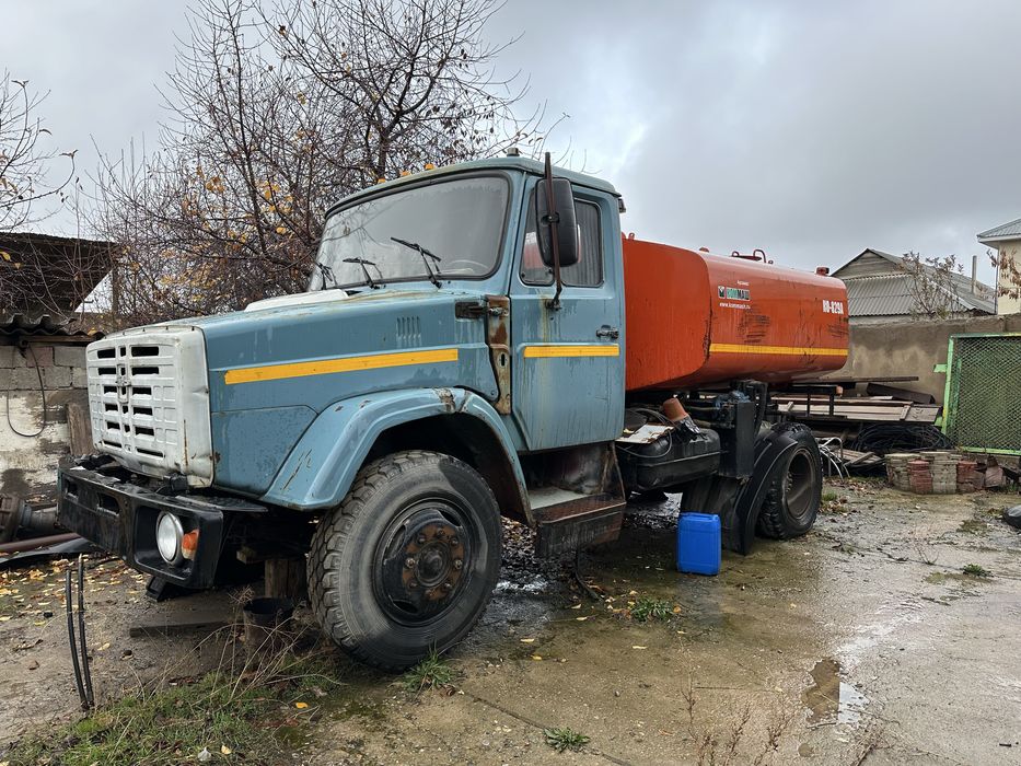 Зил водовоз комунальная техника