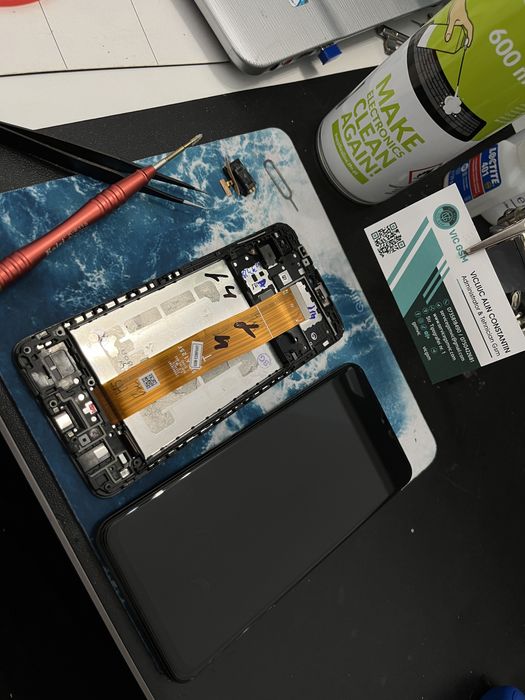 Înlocuire sticlă display/Samsung/Huawei/Redmi/Oppo/Poco etc