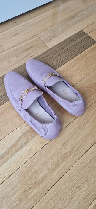 Дамски кожени мокасини