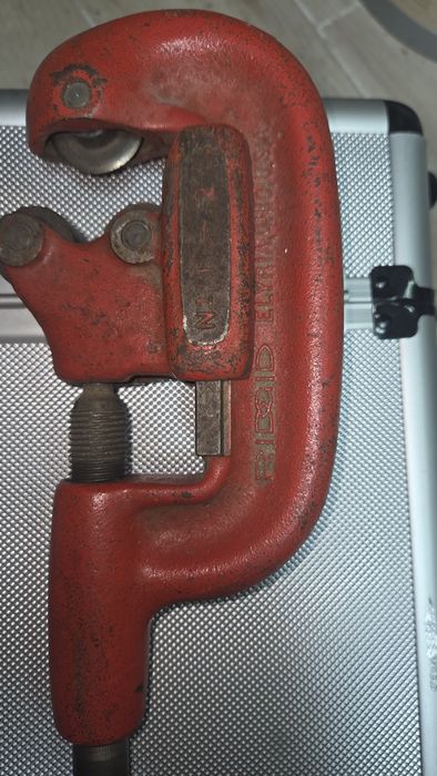 Тръборез 4 броя, различни размери