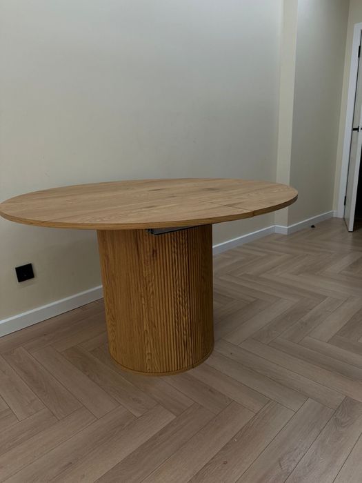 Продам куханный стол