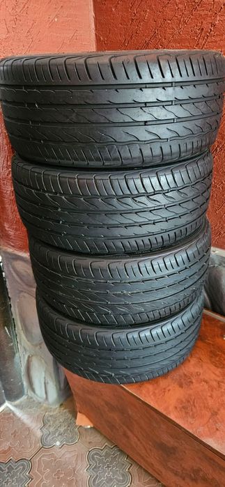 Продам шины хороший состояние