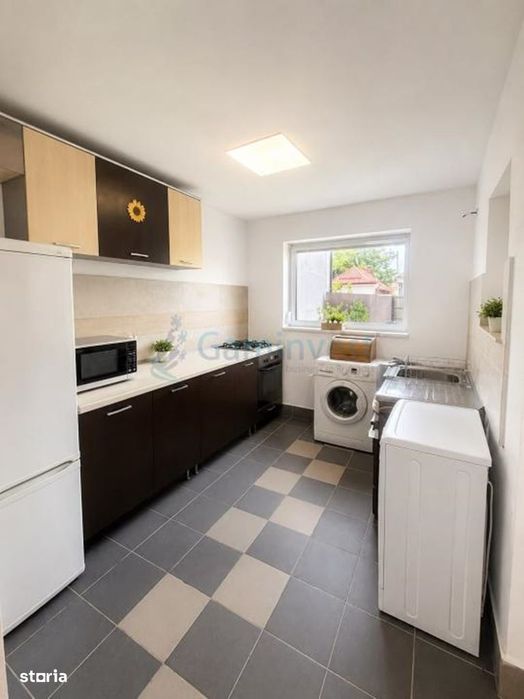 Casa de vanzare in Oradea, Cantemir, front la 2 strazi Gaminvest V4614