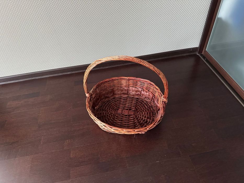 Продам большую корзинк