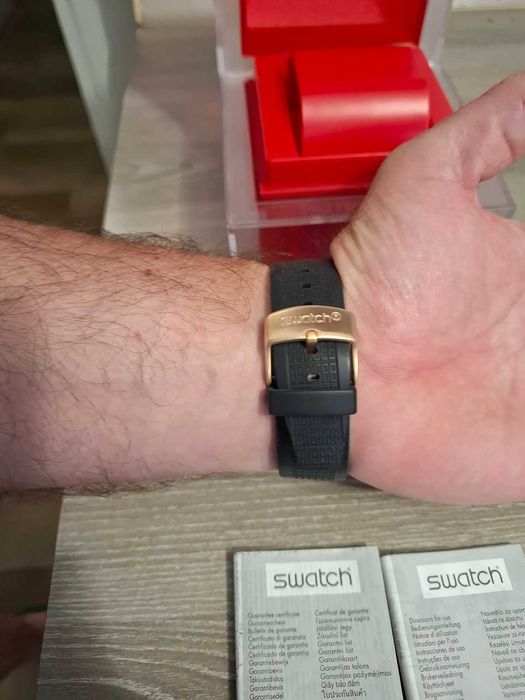 Мъжки часовник Swatch Irony Rose gold