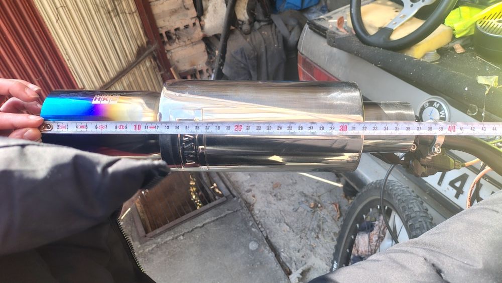 Крайно спортно гърне HKS Jasma