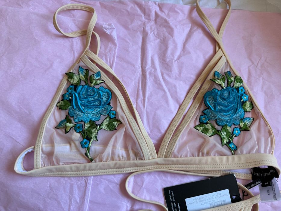 Бански костюми . Женски  нови