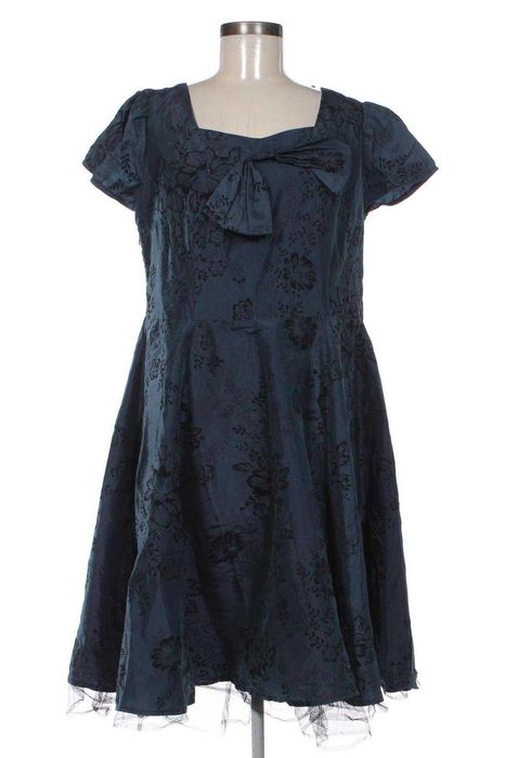 Vând rochie dama eleganta