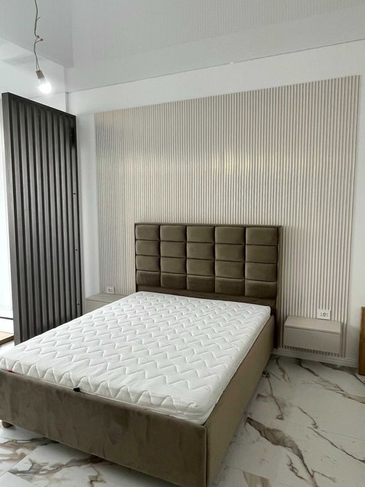 Dormitor/Paturi tapitate