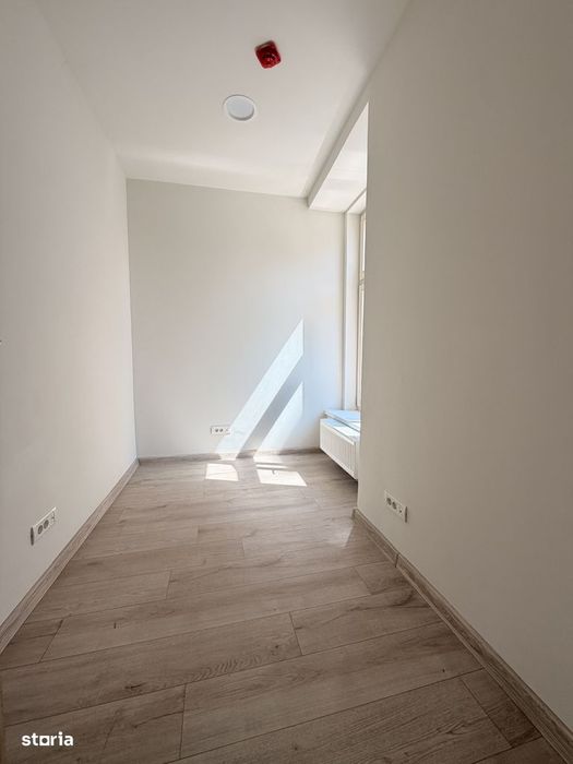 SAD 37 mp, 3 incaperi, complet renovat - Piata Unirii
