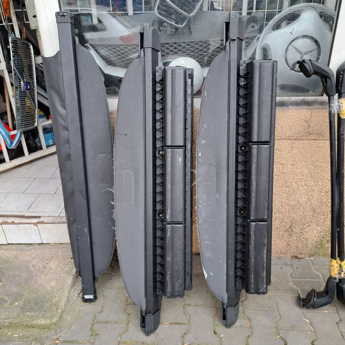 Оригинална щора за багажник v40/v50/2000/2003.    2004/2012