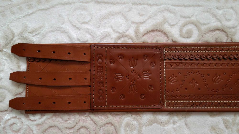 Brâu pentru port popular (chimir)