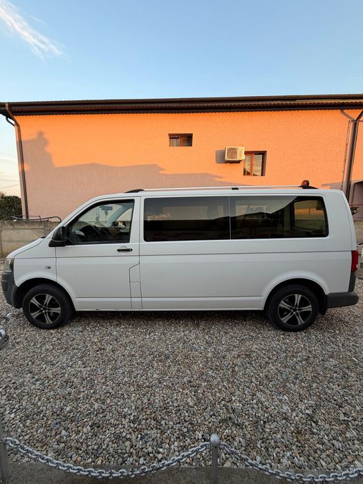 VOLKSWAGEN Transporter 2011 — imagine 3