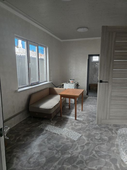 Сдаётся пол дома