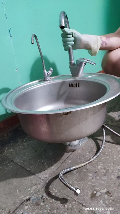 Продам раковину Б/у