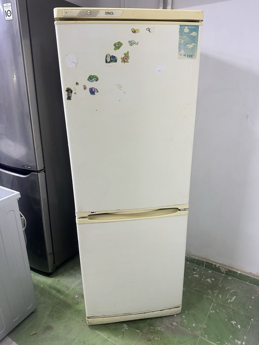 Продам холодильник Стинол