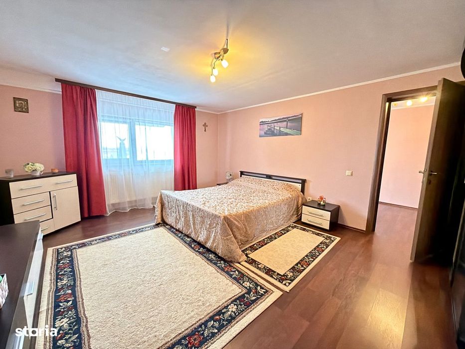 Vila P + M, 2009, teren 1000 mp, mobilată, Siretu - Saucesti