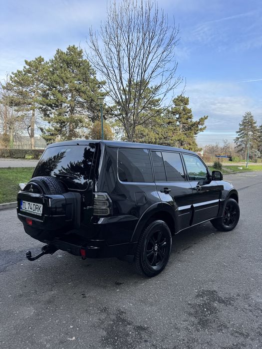 Vand Mitsubishi Pahero!