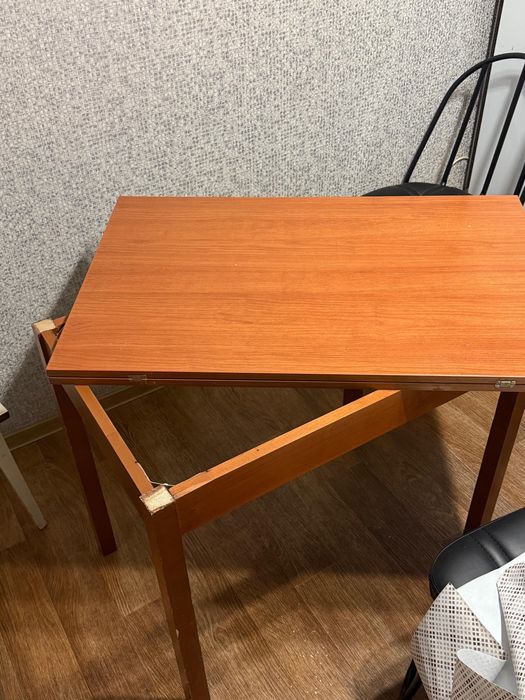 Продам кухонный гарниту