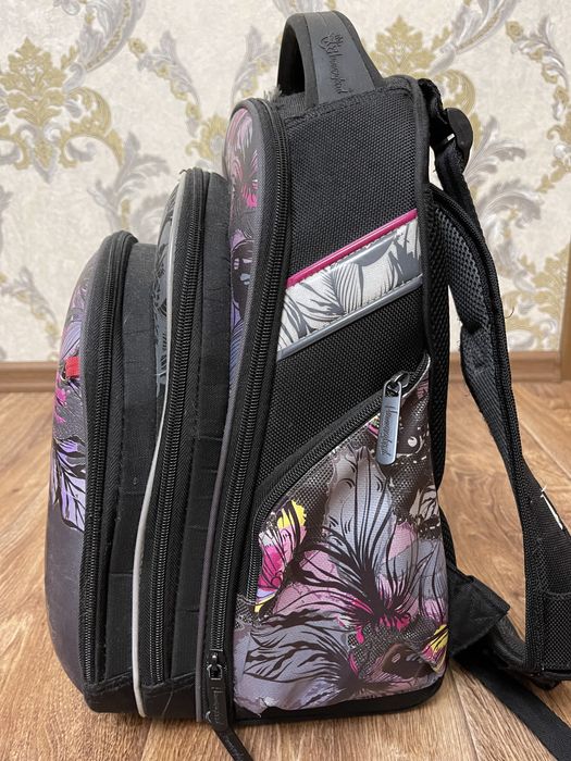 Рюкзак школьный