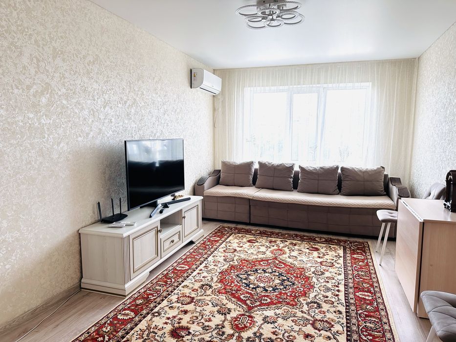 Продам трехкомнатную квартиру