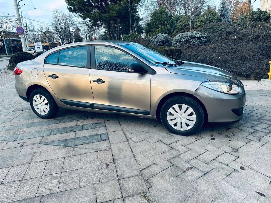 RENAULT Fluence 2011 — imagine 12