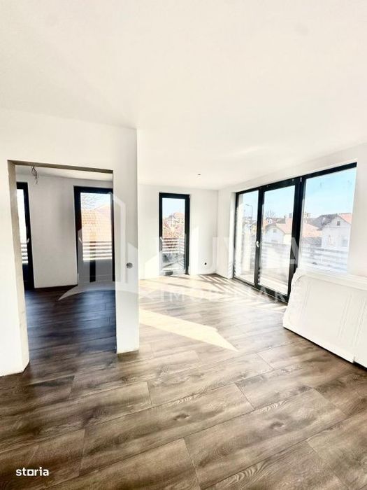 Apartament nou 5 camere, scara interioara, in inima Cetatii